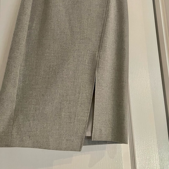 Babaton wool pencil skirt with slit - Picture 3 of 3